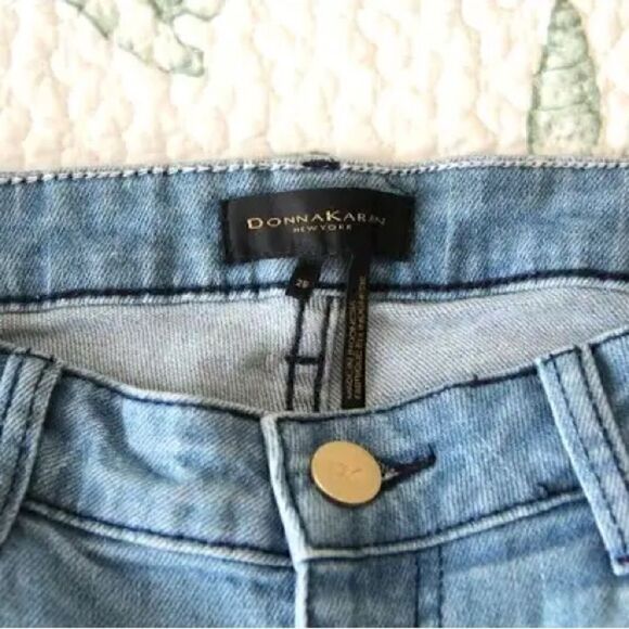 NWT DNKY DONNA KAREN NEW YORK ARTISANAL BLUES JEANS NEW SIZE 28 - Picture 7 of 13